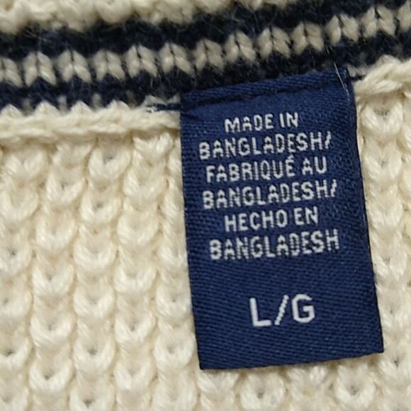 Izod White and Red Snowflake 3/4 Zip Up Cotton Blend Sweater - Picture 3 of 9